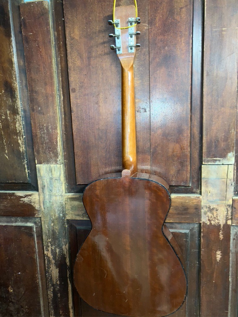 Conqueror Steel String Japanese Made Vintage 1960's 