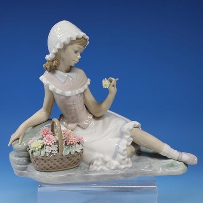 Lladro Artist Signed 1985 Figurine 4907 Admiration Florinda Girl Flower Basket