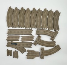 Thomas And Friends Tracks 2006 Tan 19 Pieces