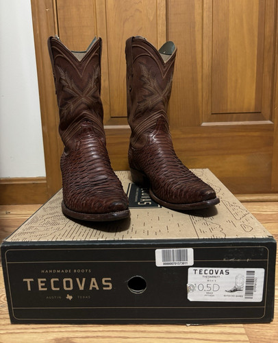 Tecovas The Barrett, Brick Python Men's Western Boots Size 10.5D. Original box 