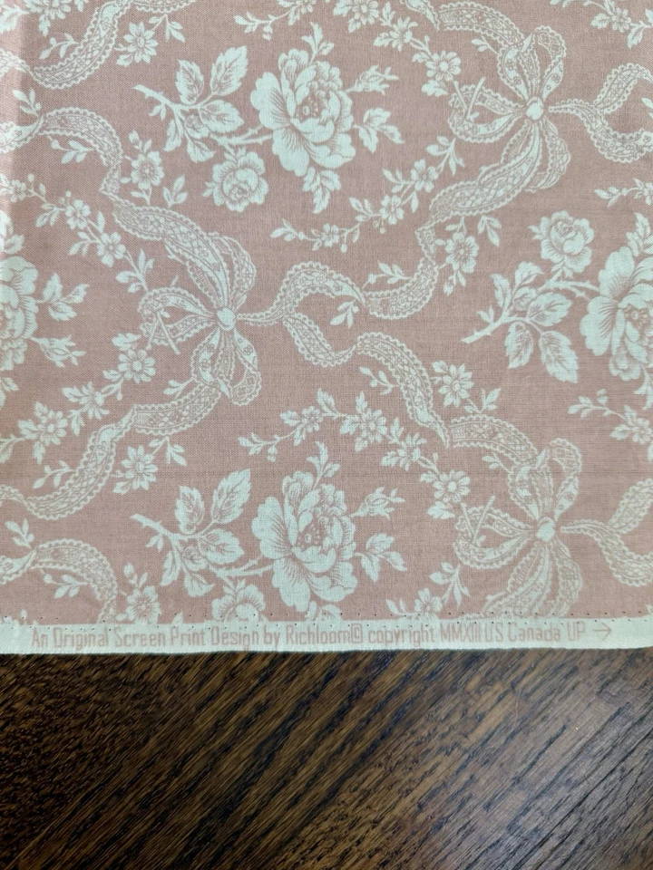 Rosa Toile Floral Tela Encaje Lazo Algodón Shabby Chic Hogar 43x37 Richloom Foto 3 de 3