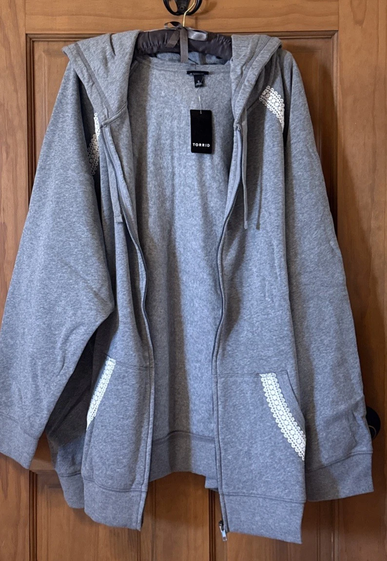 TORRID SWEATSHIRT ZIP HOODIE FLEECE SWEATER TOP CROCHET TRIM 5 5X 5XL 28 NEW
Opens in a new window o