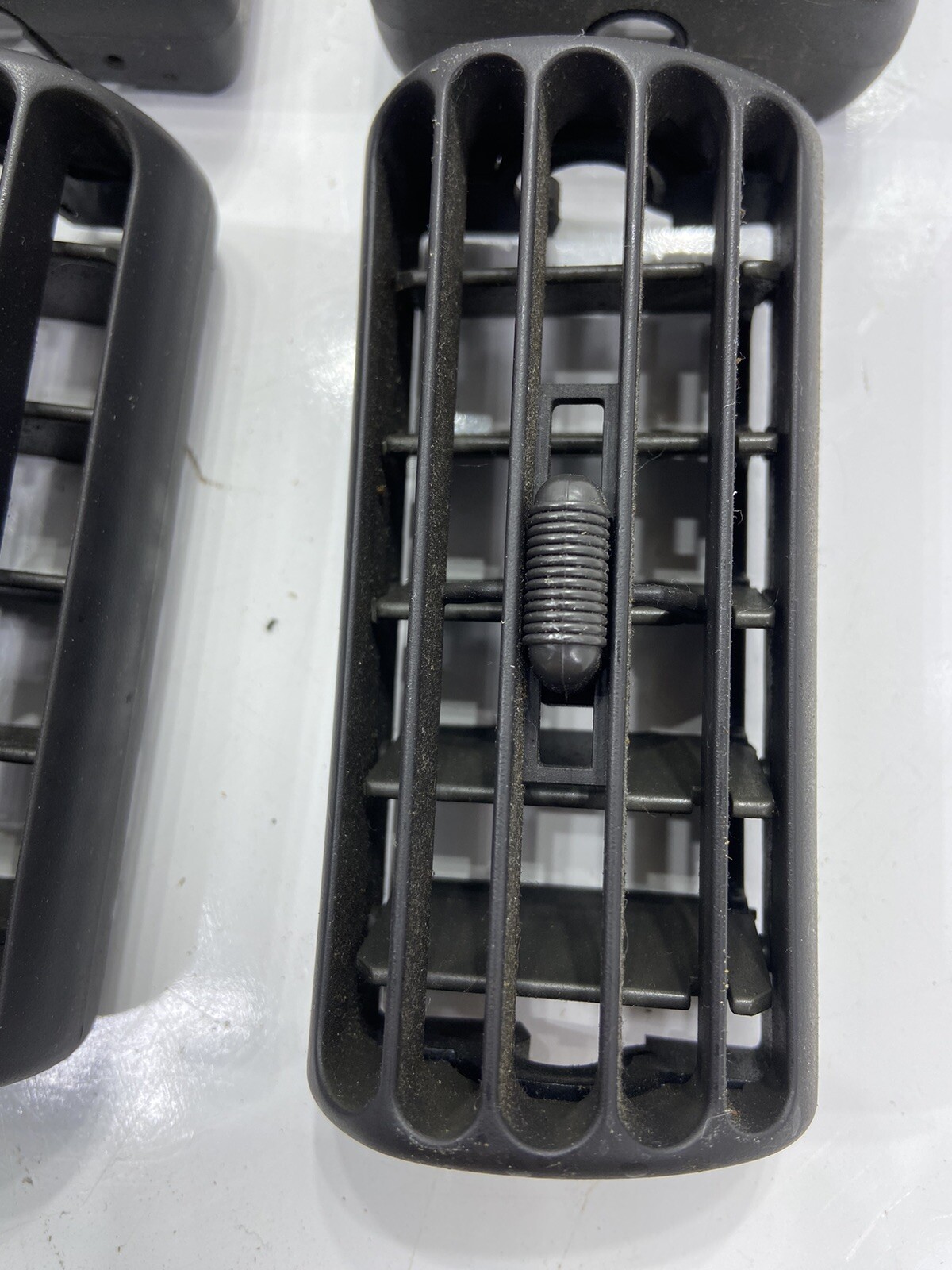 9702 JEEP WRANGLER TJ tj JEEP Cherokee 9701 XJ xj DASH VENTS VENT SET