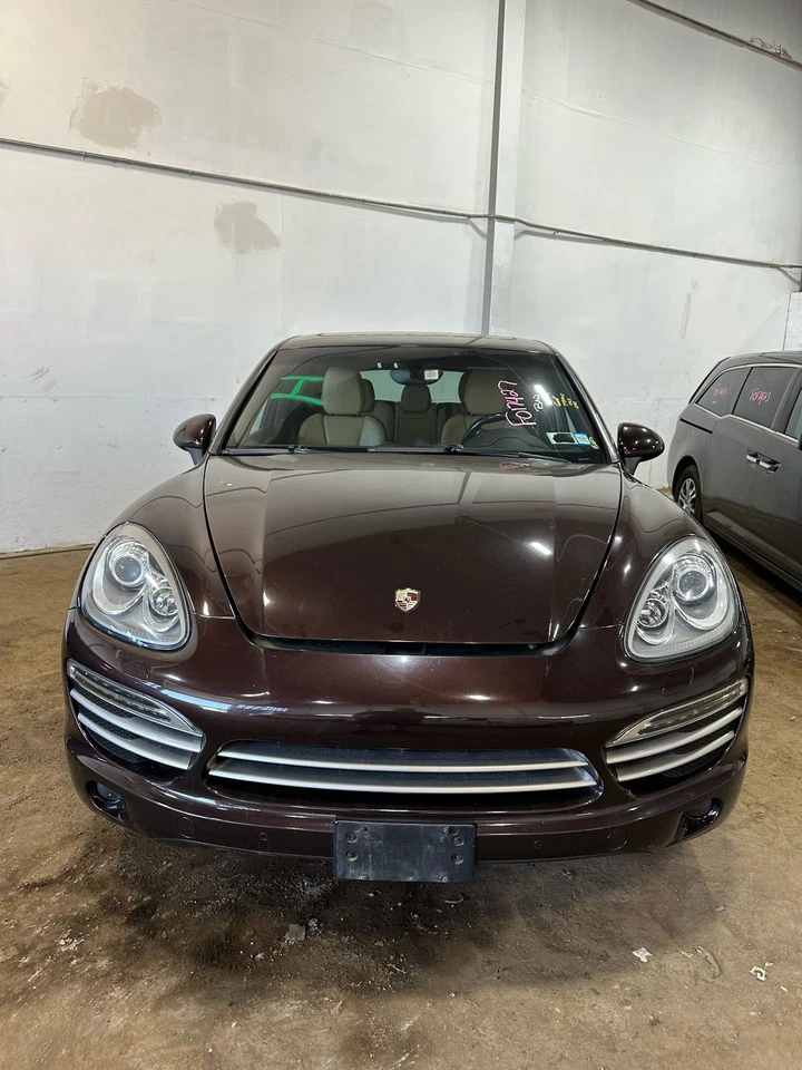 Used Rack and Pinion Assembly fits: 2014 Porsche CAYENNE Power Rack and Pinion B Foto 2 de 4