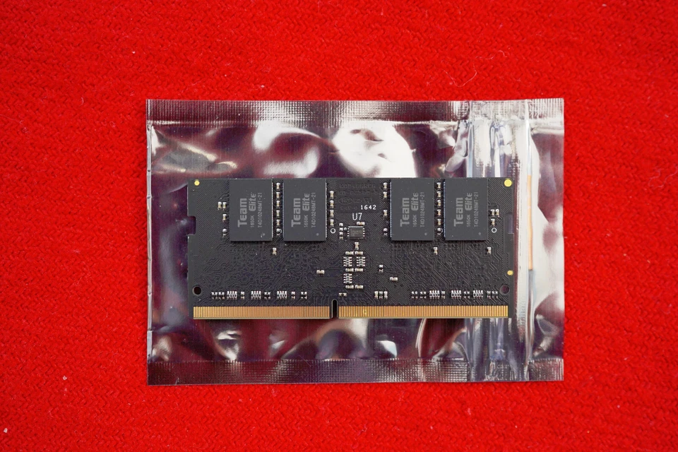 TED48G2133C15-SBK Genuine TEAMGROUP Laptop Memory 8GB DDR4 2133 CL 15-15-15-36 - Image 3 of 3