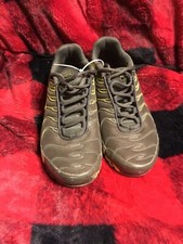 Nike Air Max Plus TN Hot Punch/Volt Running Shoes. Sz 6.5 Y