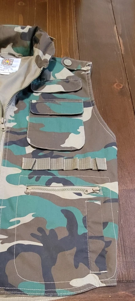 Colete Rothco JR G.I Masculino Vintage Camuflagem/Caça com Capuz; Grande - Imagem 4 de 4