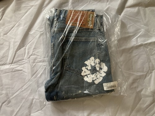 Denim Tears x Levi's 501 Jeans "The Cotton Wreath" Light Wash DT501-002-30-28 - Bild 1 von 5