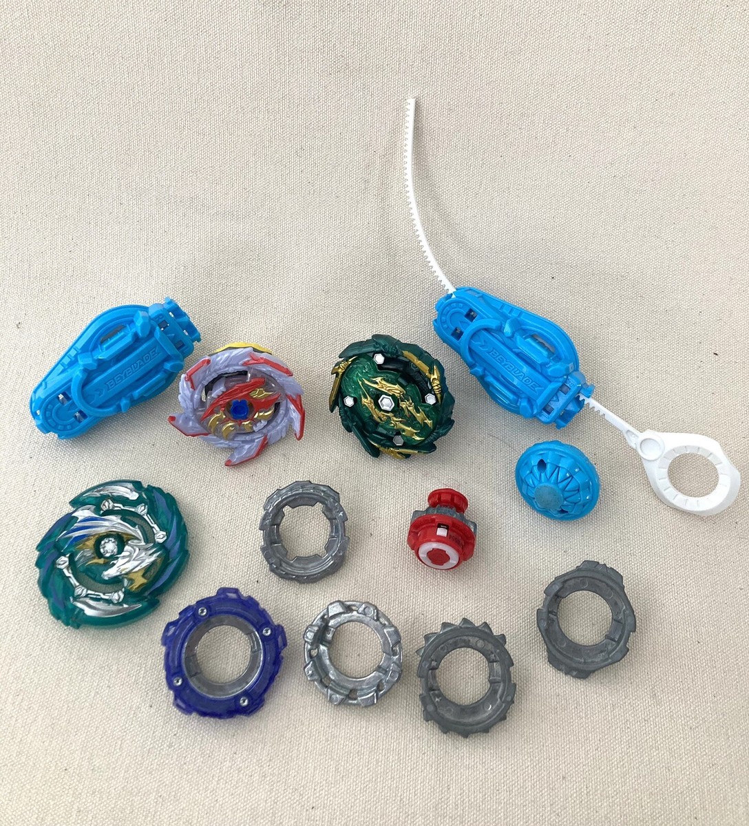 Beyblade Hasbro lot of 22 Beyblades Burst Surge Mix Lots Parts and Repair