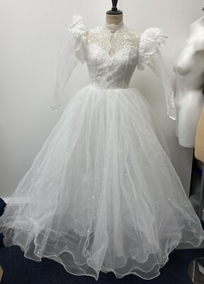 Pronuptia Princess/Fairy Style Wedding Size Small UK