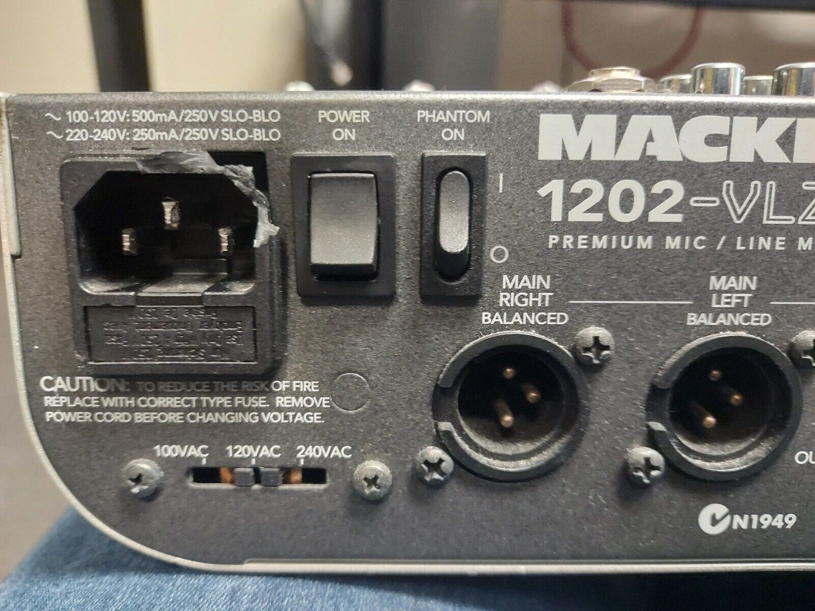 Mackie 1202VLZ3 Audio Mixer | eBay