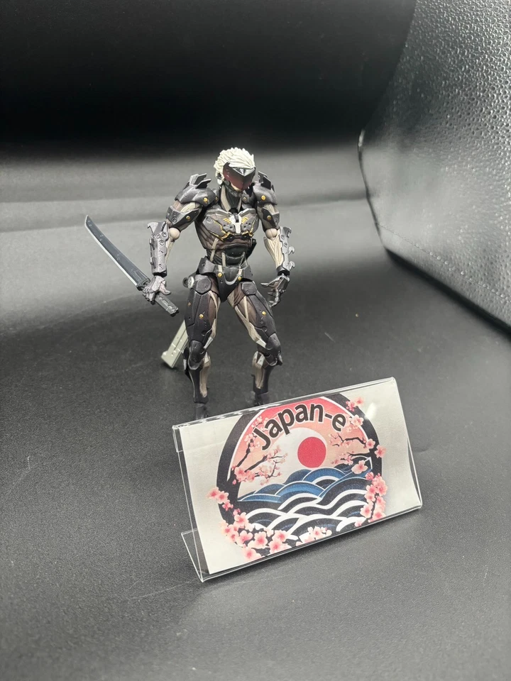 Yamaguchi Revoltech 140 Metal Gear Solid MSG Revengence Raiden envío gratuito Foto 2 de 4