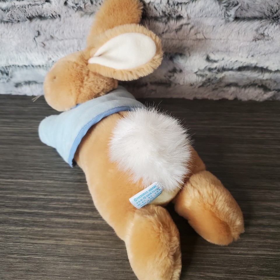 1998 Eden Toys Beatrix Potter Peter Rabbit Plush Bunny Laying 10