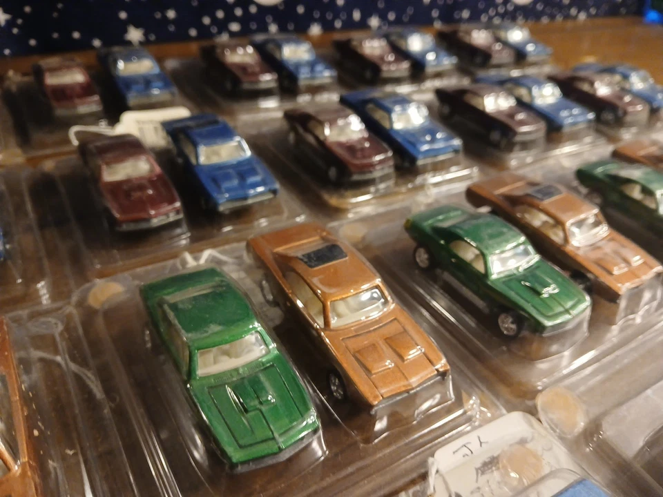 Johnny Lightning Camaro/Cargador 1996 Lote Surtido de 50 Coches en Total Foto 4 de 4