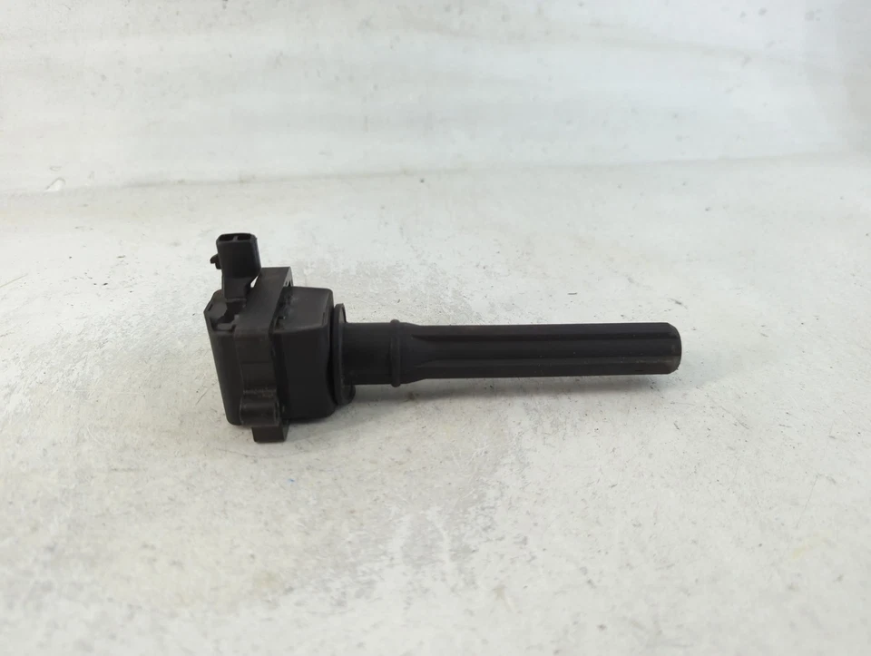 Paquete de encendedor de bobina de encendido Chrysler Sebring 1996-2006 UMT67 Foto 4 de 4