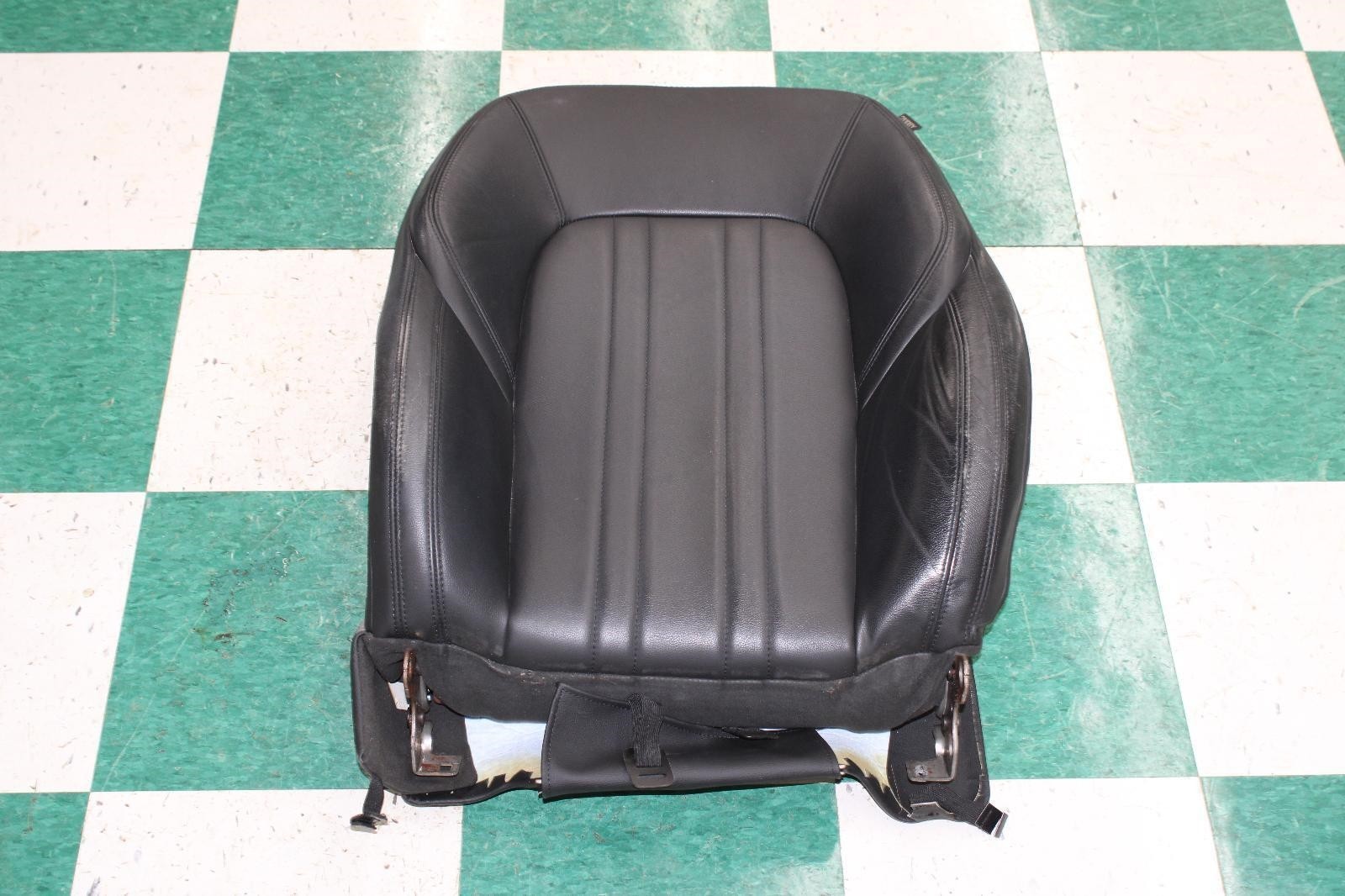 ⚠️WORN⚠️ 14-20 Ghibli Black Nero Driver LH LF Front Upper Backrest Seat Cushion