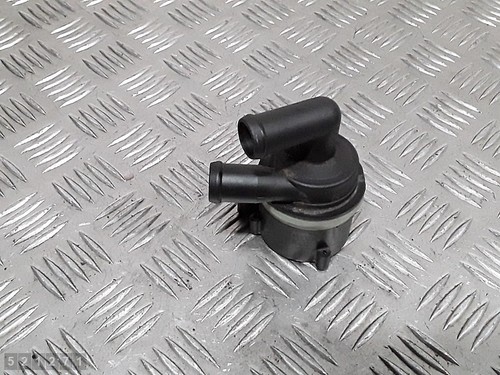 2014 VW PASSAT B7 ZUSATZWASSERPUMPE DIESEL 1600TDI 5N0965561A