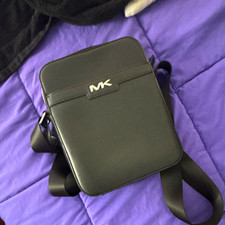 Michael Kors Black Small Crossbody Bag Zip Closure Adjustable Strap Logo