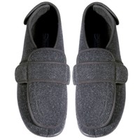 Foamtreads Dark Gray Comfort Slippers - Size 12 - Medium on sale Foamtreads Dark Gray Comfort Slippers - Size 12 - Medium on sale