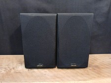 Pair Of Polk Audio R15 2-Way Bookshelf Loudspeakers