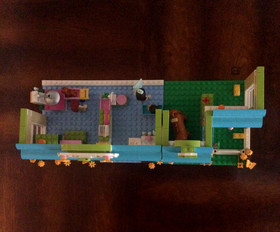 LEGO FRIENDS: Heartlake Vet (3188) W/INSTRUCTIONAL MANUAL 100% COMPLETE