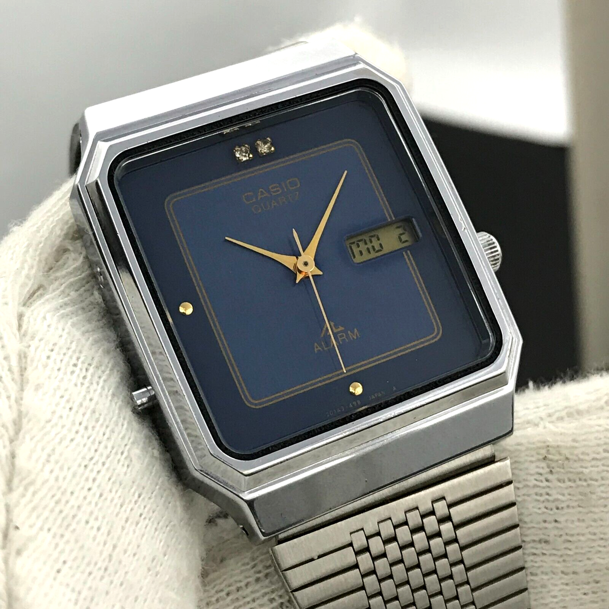 Rare Vintage Casio MQA-725 Ana-Digi Alarm Japan Made Men