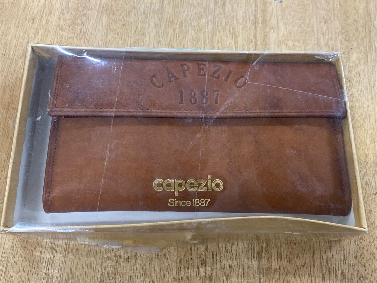 Capezio 1887 Genuine Leather Wallet In Tan With Coin Pouch Capezio 1887 Genuine Leather Wallet In Tan With Coin Pouch