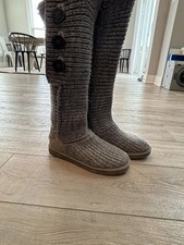 UGG Classic Cardy 5819 Tall Knit Boot Women's Size 9 Charcoal Gray Buttons