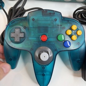 Nintendo 64 N64 Funtastic Ice Blue Console W/ Matching OEM Controller