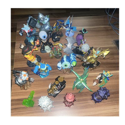 Skylanders Figuren & Traps/Kristalle (Verhandelbar)