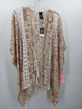 Pre-Owned Vince Camuto Tan Size One Size Printed Shawl