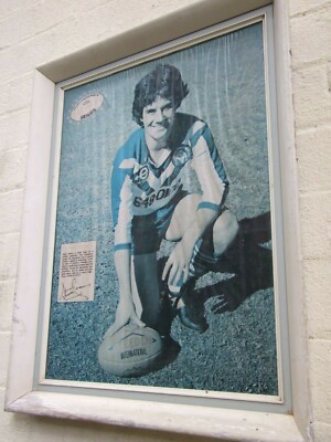 AUSTRALIAN SPORT  PRINT  RUGBY LEAGUE STEVE GEARING FRAMED COLLECTABLES 1970'S