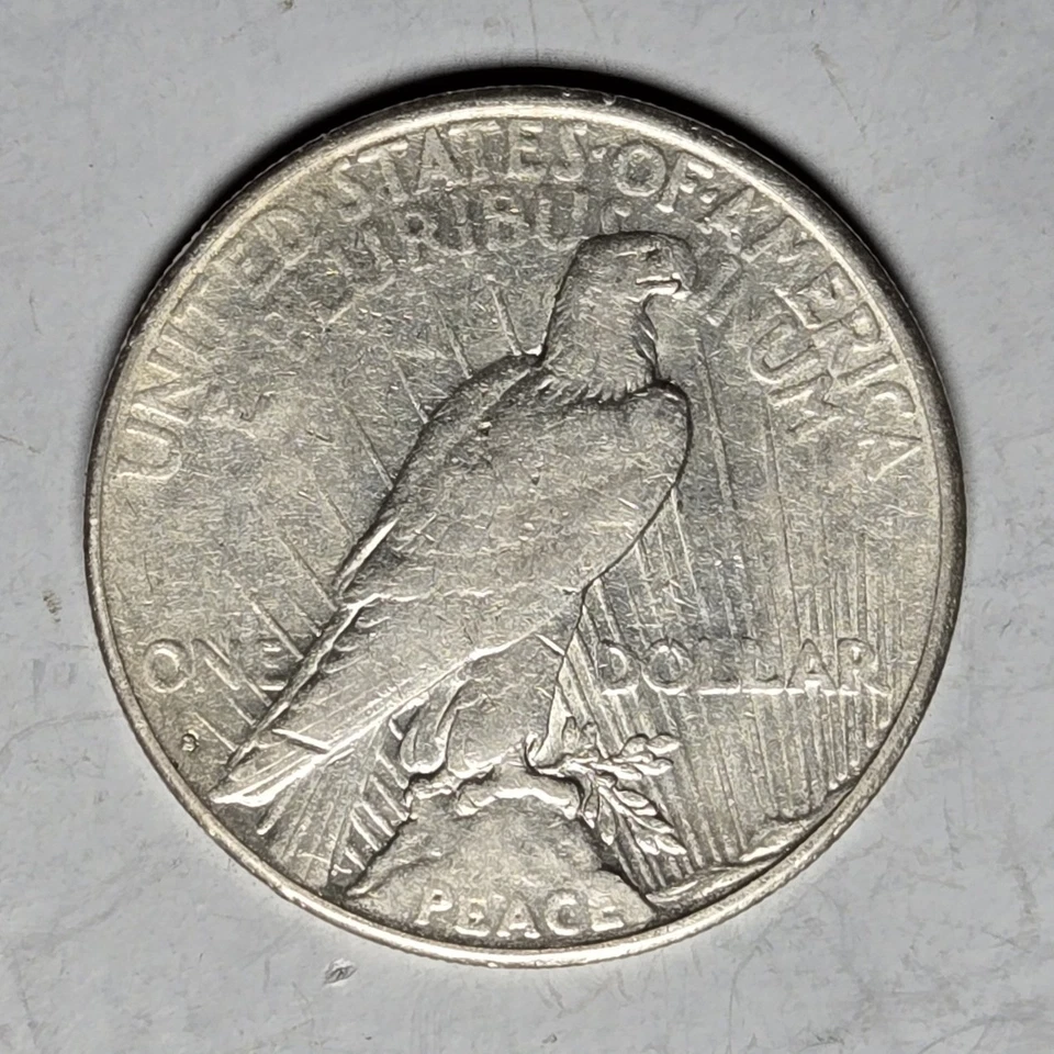 1934-S Peace Silver Dollar $1 - KEY DATE TO SERIES - Extra Fine Condition Coin! - Image 2 of 4