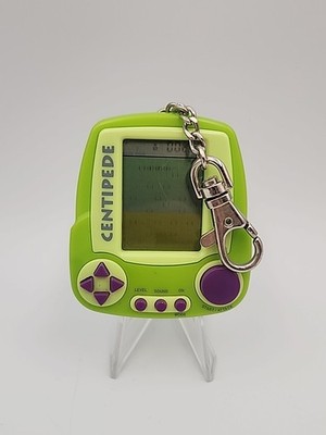 Centipede MGA Entertainment LCD Handheld Keychain Game 1999 Vintage TESTED WORKS
