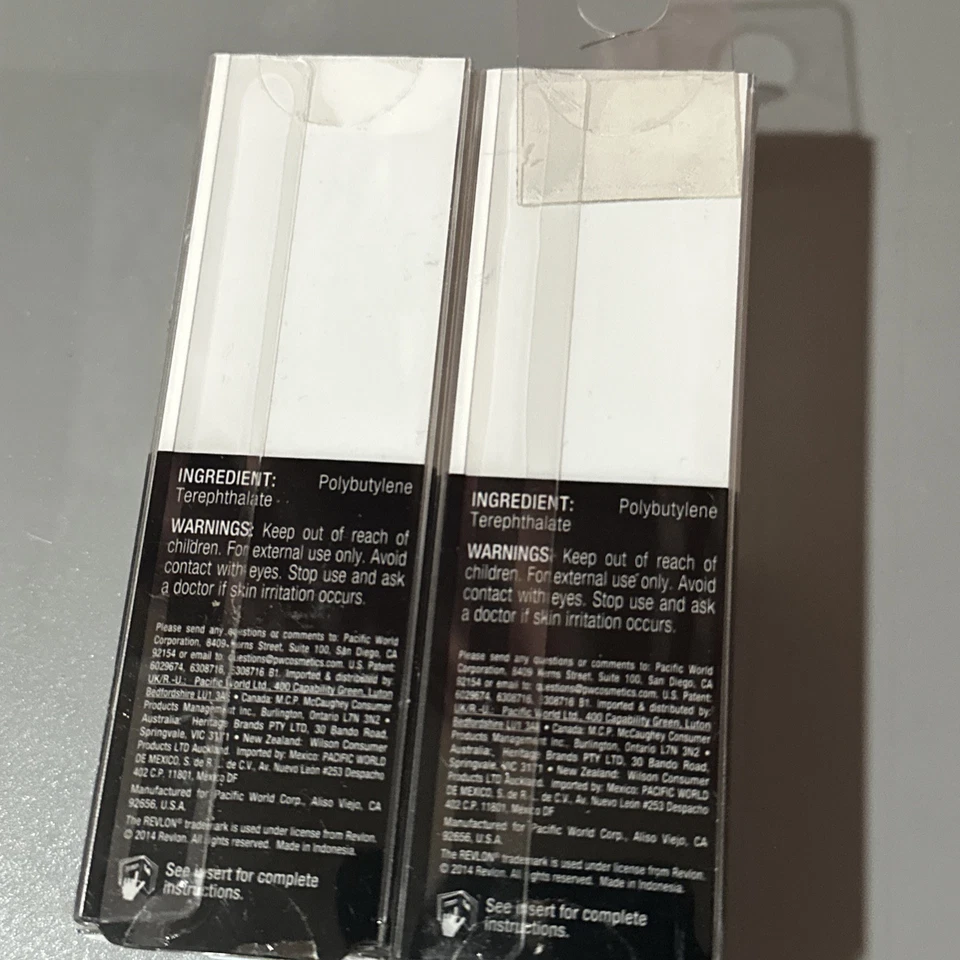 Revlon Define Feather Lite D22 1 Pair Lot Of 2 - Image 2 of 4