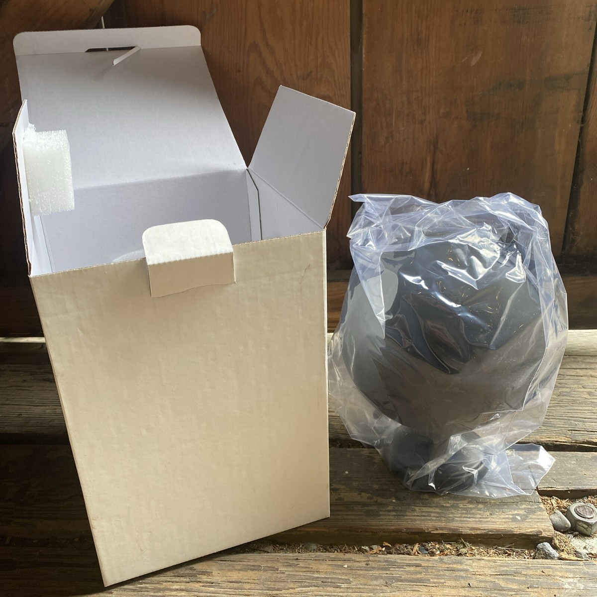 NEW IN BOX! IKEA LINDRANDE Globe Black 11