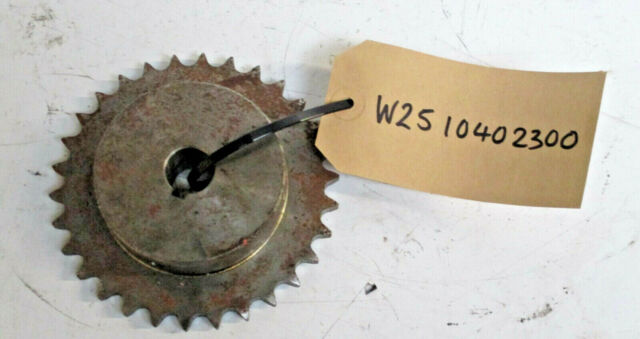 W2510402300 - Kubota Pinion Gear