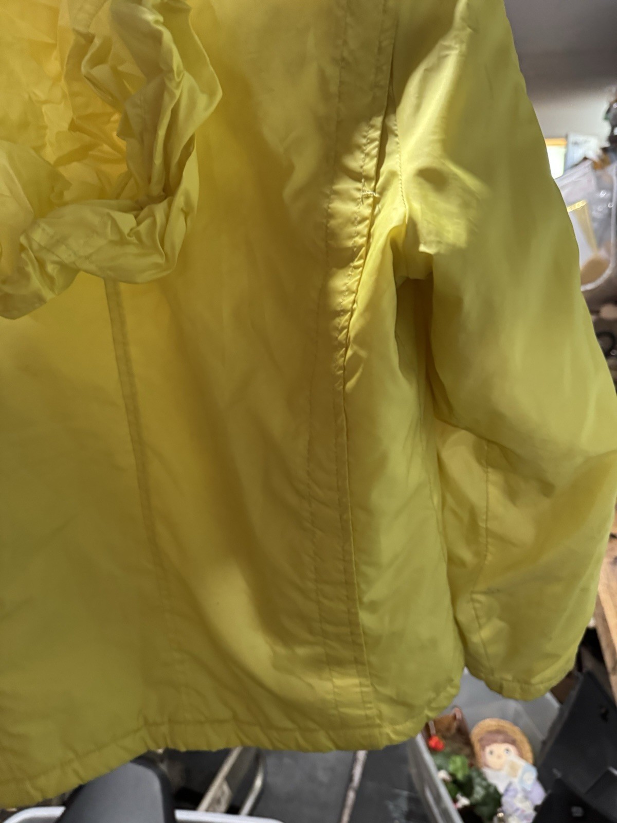 Calvin Klein Yellow Jacket Size Medium - image 17