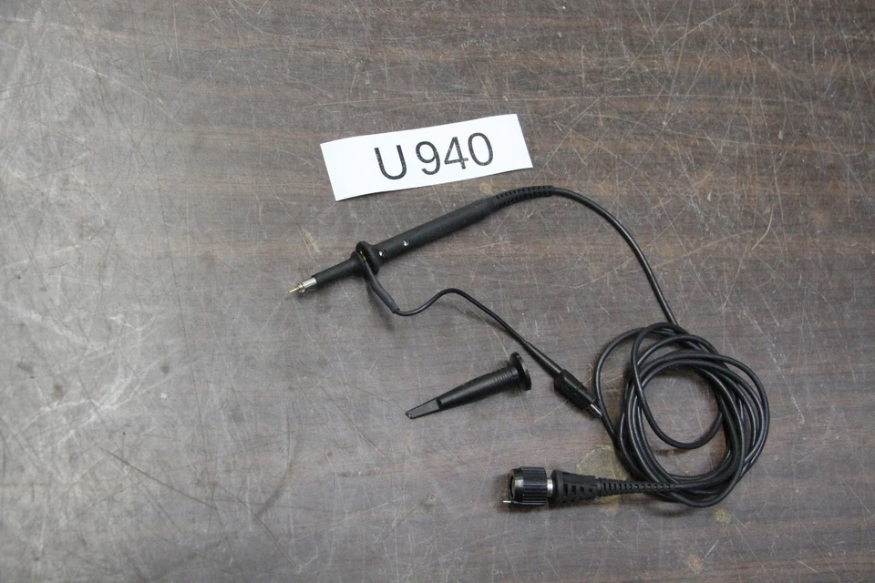 TEKTRONIX P6117 OSCILLOSCOPE PASIVE PROBE x10 - 200MHz - 300V Cat II # U941 - Photo 1/1