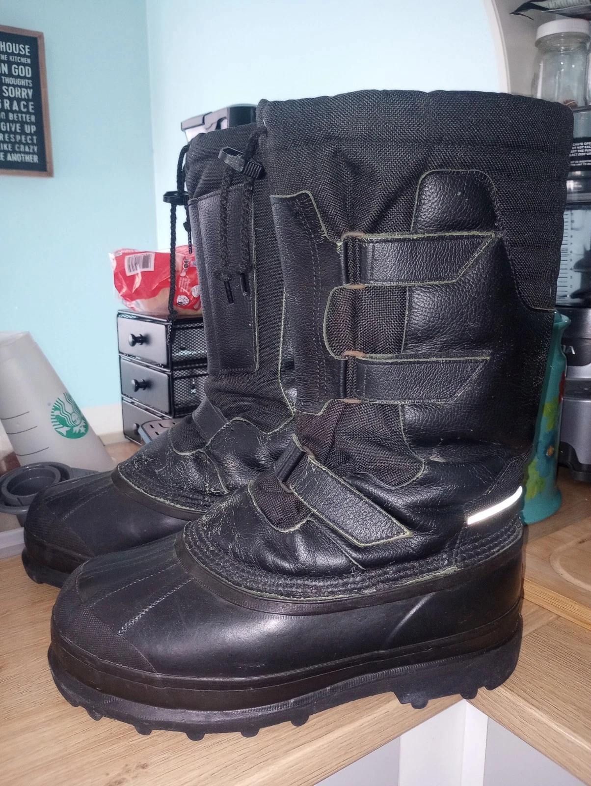 Sorel Alpha Trac Buckle Waterproof Felt Insulated Boots - Men’s 8
