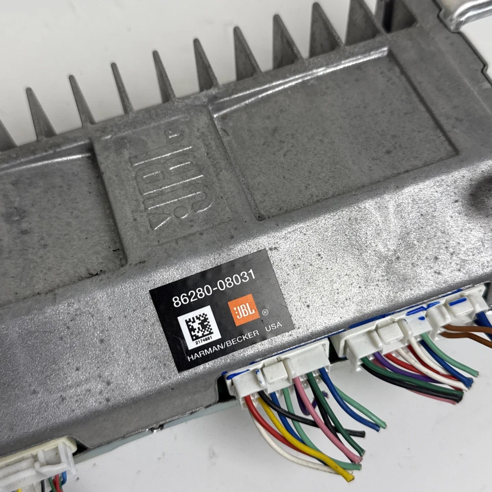 2012 TOYOTA SIENNA JBL PREMIUM SOUND STEREO AMP AMPLIFIER 86280-08031 OEM - Image 4 of 4
