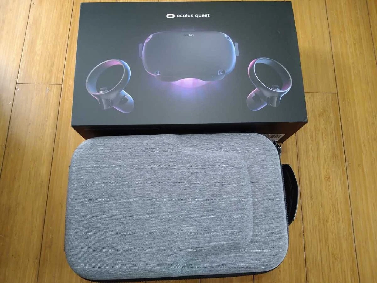 Used Oculus Quest 64GB VR Headset game system black tested w Box Case