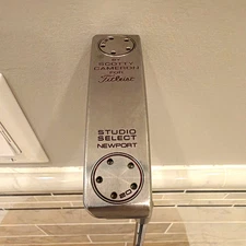 Scotty Cameron Studio Select Newport Putter RH Blade #20 Silver/Red