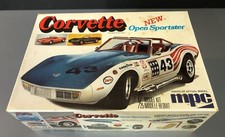 Mpc 1976 Corvette Open Sportster 125 Scale 1975 Model Kit - Factory Sealed