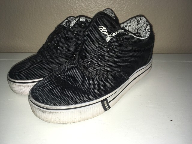 boys heelys size 2