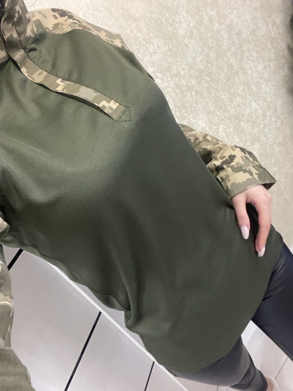 Picture 1 of 10