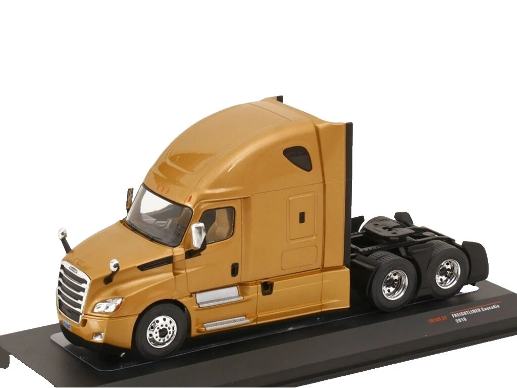 IXO Diecast Diecast & Toy 1:43 Scale