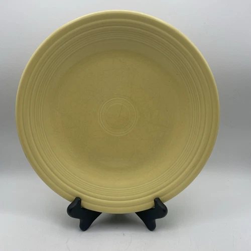 Dinner Plate Yellow Homer Laughlin Fiesta Ware 10.5"