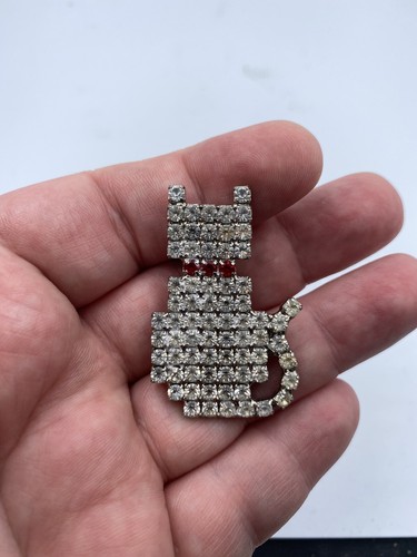 Vintage Cat Brooch Pin by BAUER red & clear crystal rhinestones - Picture 6 of 9