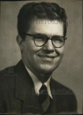 1951 Press Photo Reverend John Mayer of St. John's Lutheran Church - saa45238